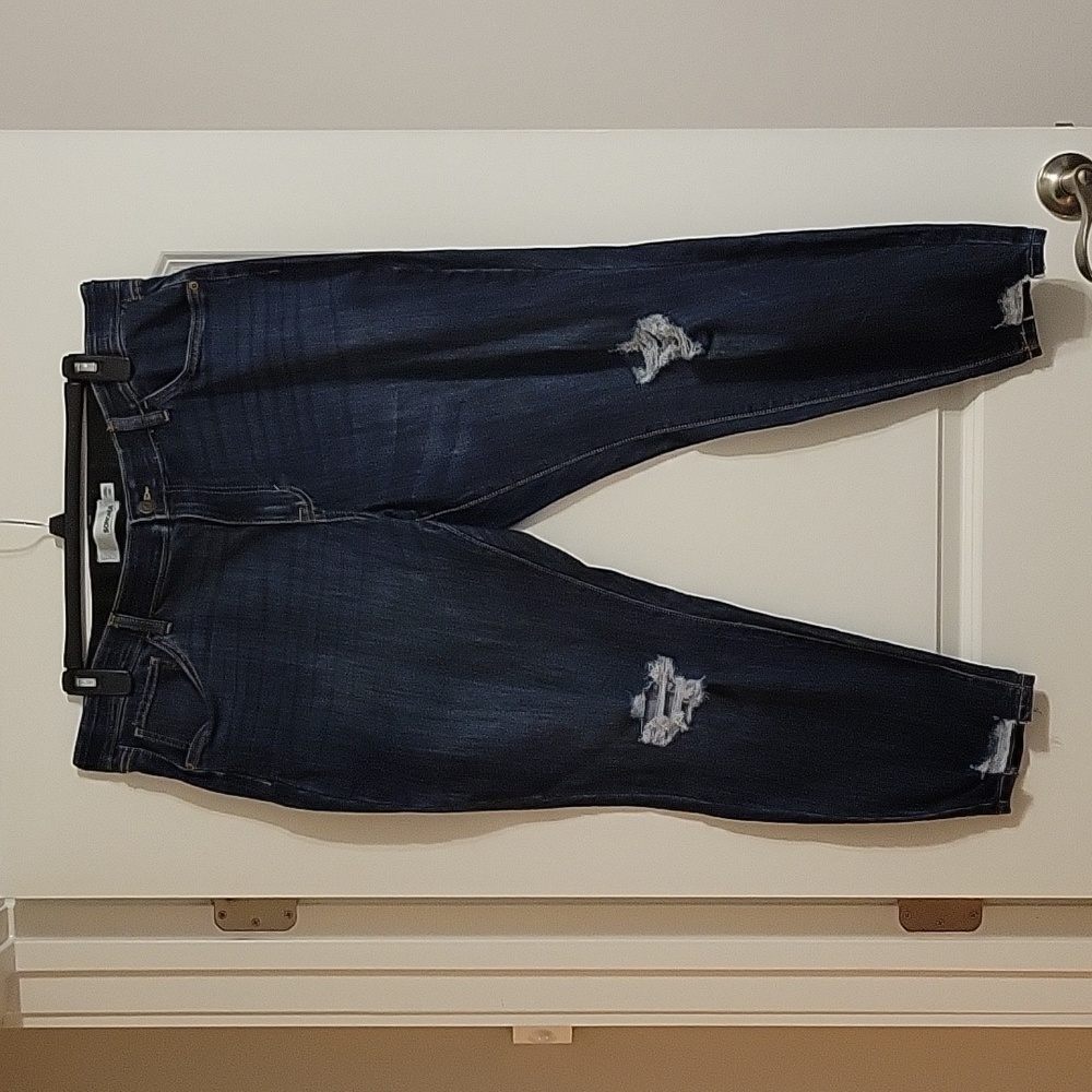 Women's Sonoma Skinny jeans, 18W, ripped/frayed, dark blue.